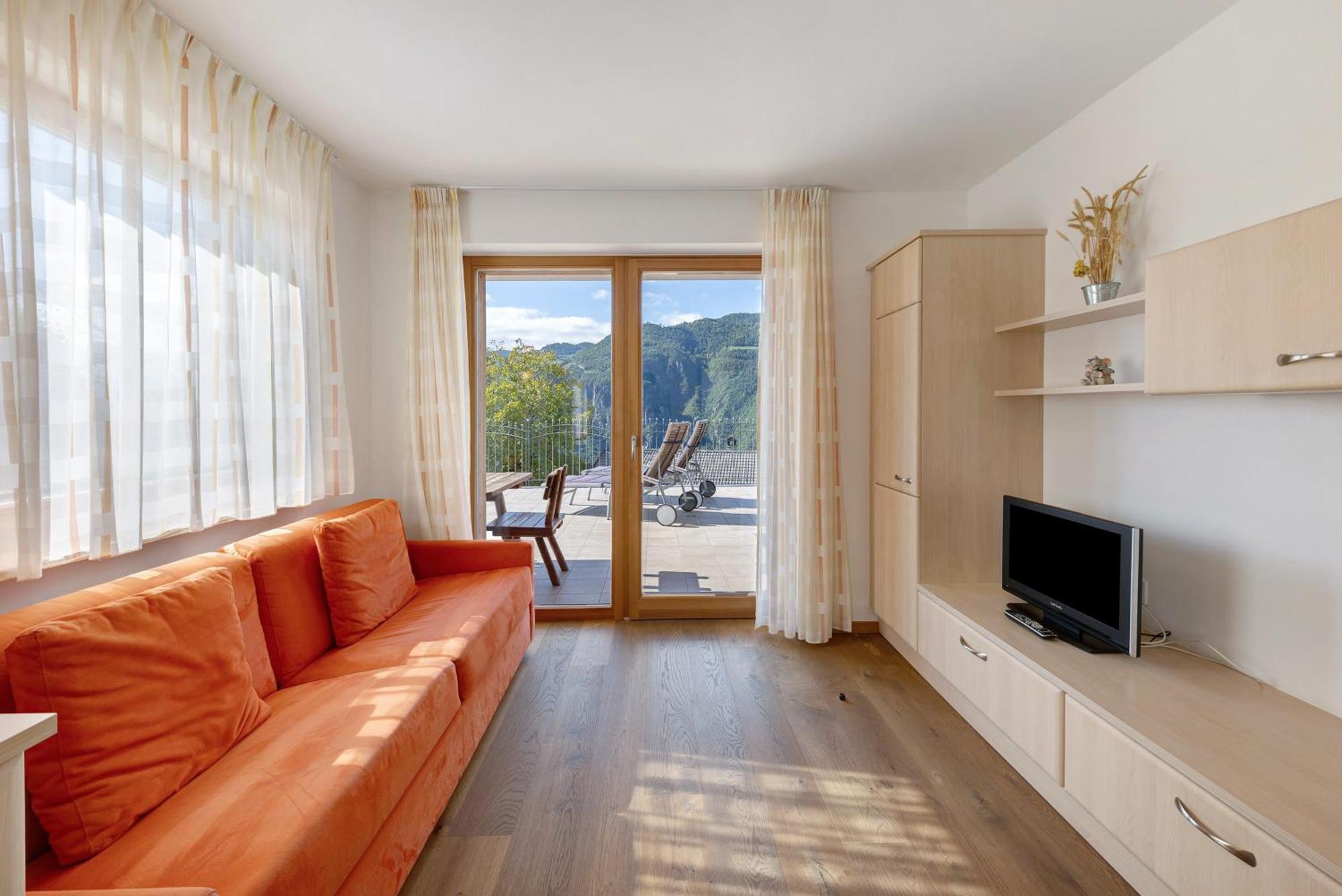Obertrisaierhof Wohnung 1 Völs am Schlern Exterior foto